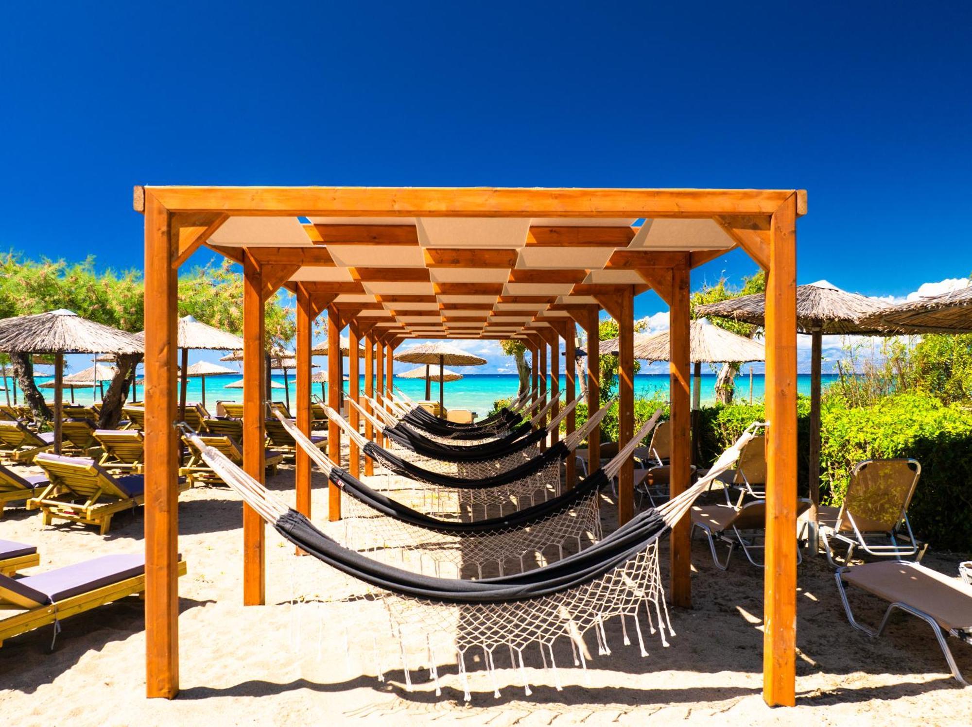 Angela Beach Hotel&Apts Roda  Exterior foto